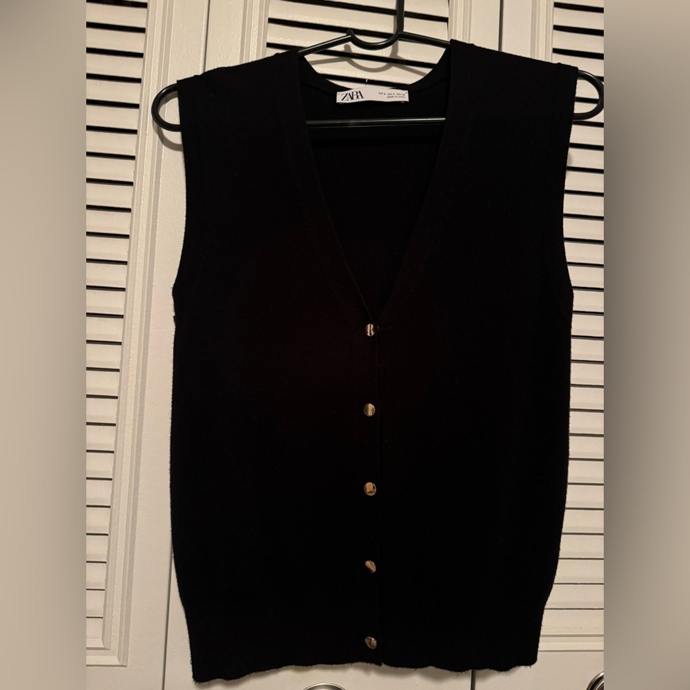 Zara Elegant Black Knit Vest